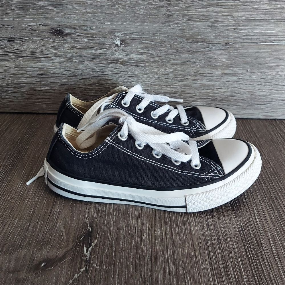 Converse Chuck Taylor All Star Low Top Sneaker Little Kid Size 12